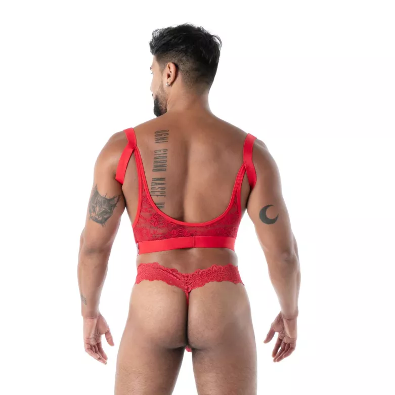 The new fluid lace ultra thong red