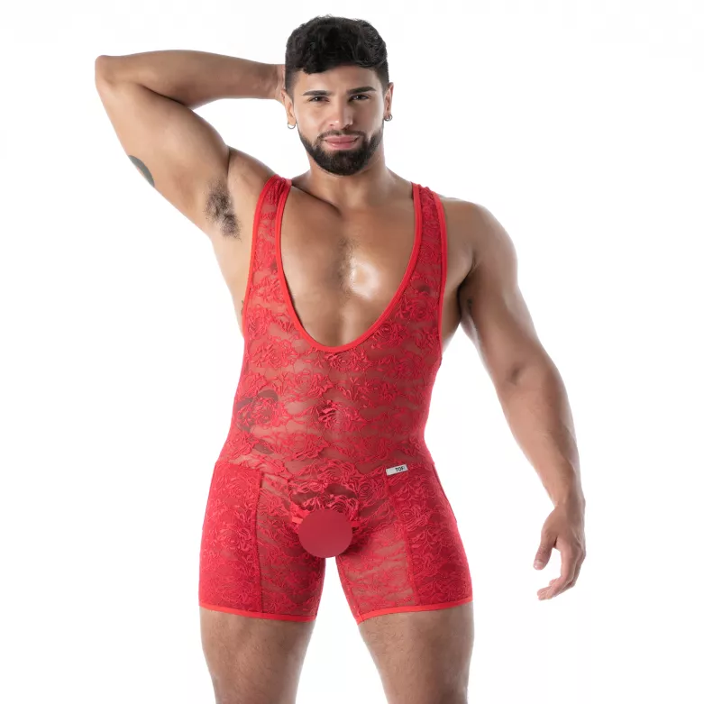 Men with a new fluid lace pocket open wrestling body