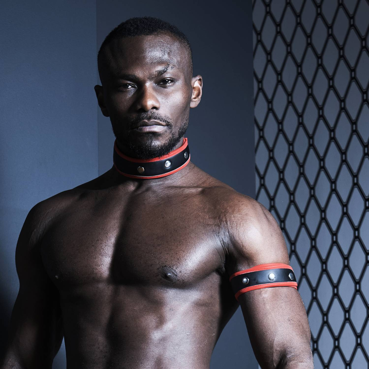 Collier en Néoprène Noir/Rouge