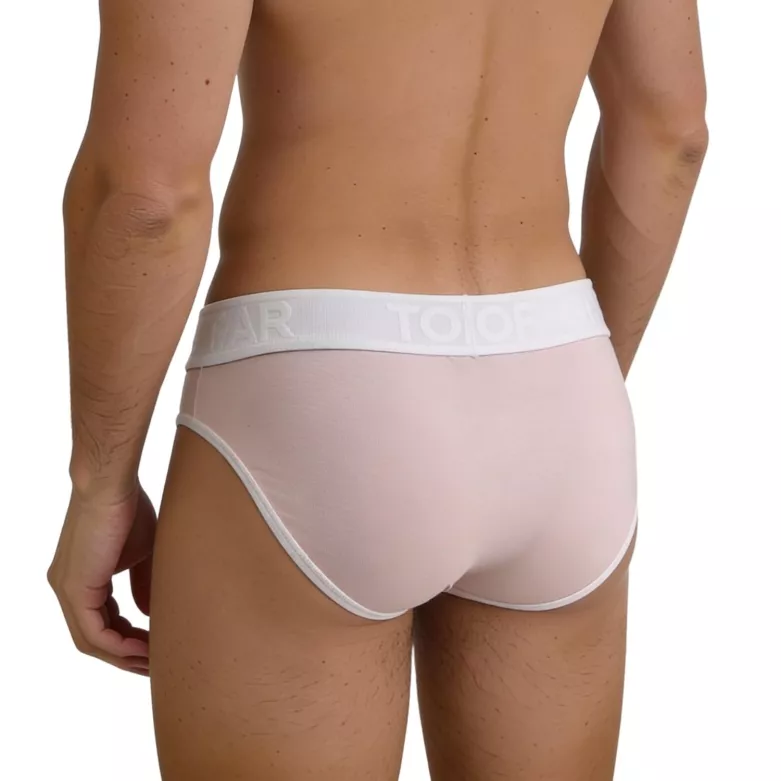 Brief mood pink zoom from back