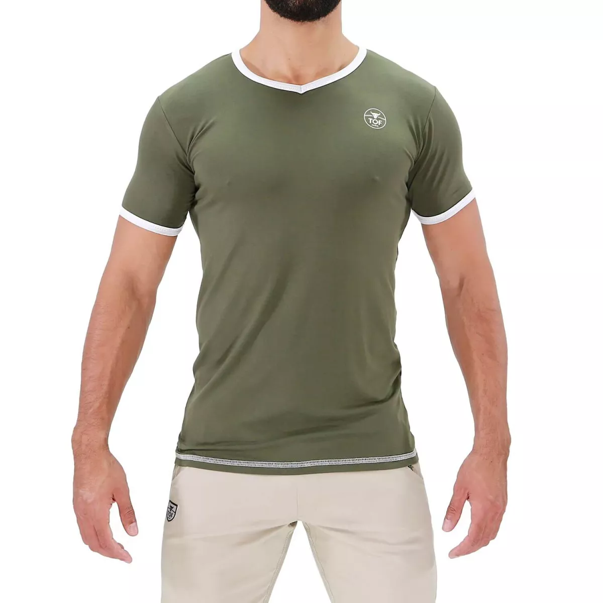 tight v neck t shirt